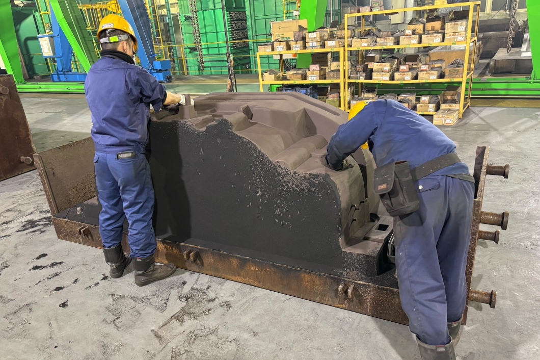 ハイブリッド体制で実現する、安定供給とコスト最適化